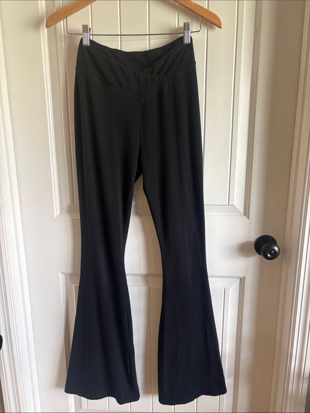 Arizona Jean Company Black Boot Cut Yoga Pants